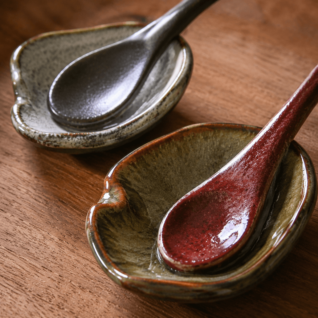 Spoon Rest Duo — detail